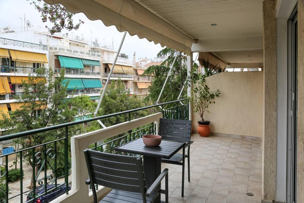 Charming Apartment Near Center Atina Dış mekan fotoğraf